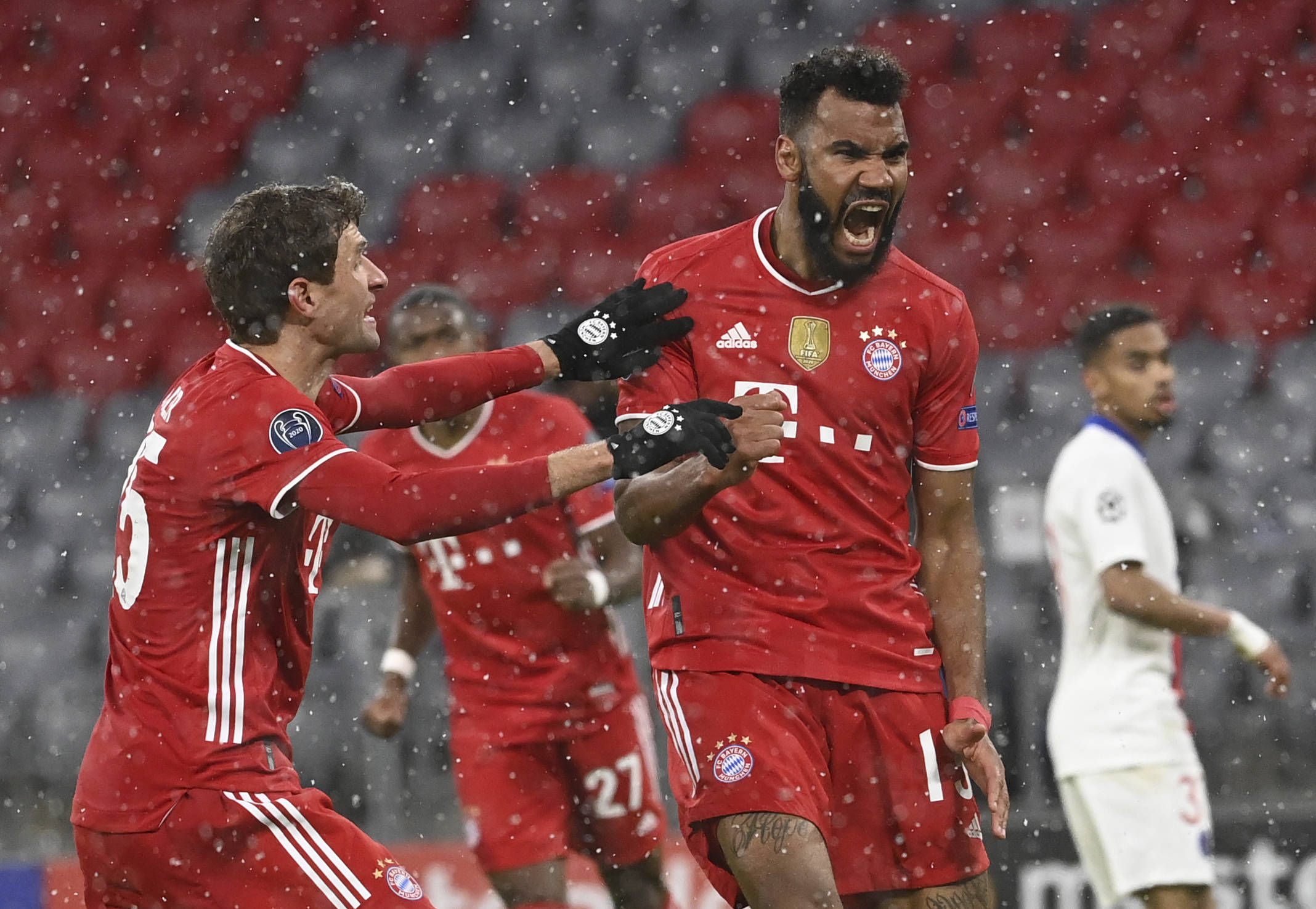 中英青训交流会嘉宾：绝杀韩国转型后卫；枪手铁闸曾获世界杯