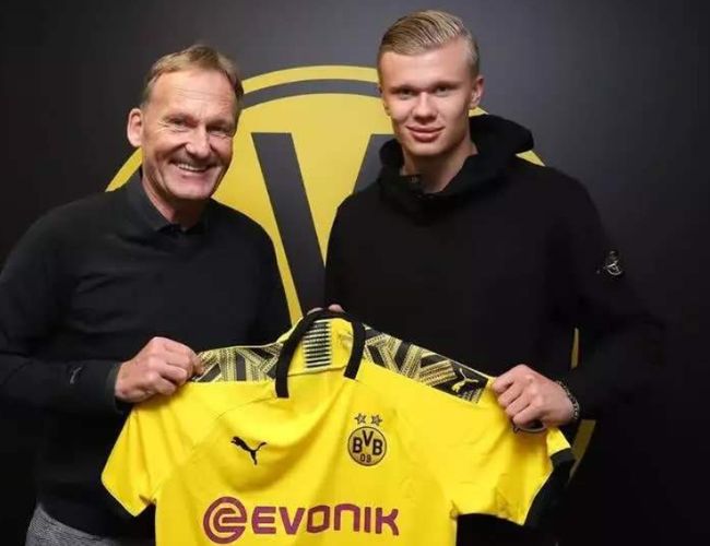 库尼亚：很感激成为曼联的一员，会尽力让曼联重返巅峰