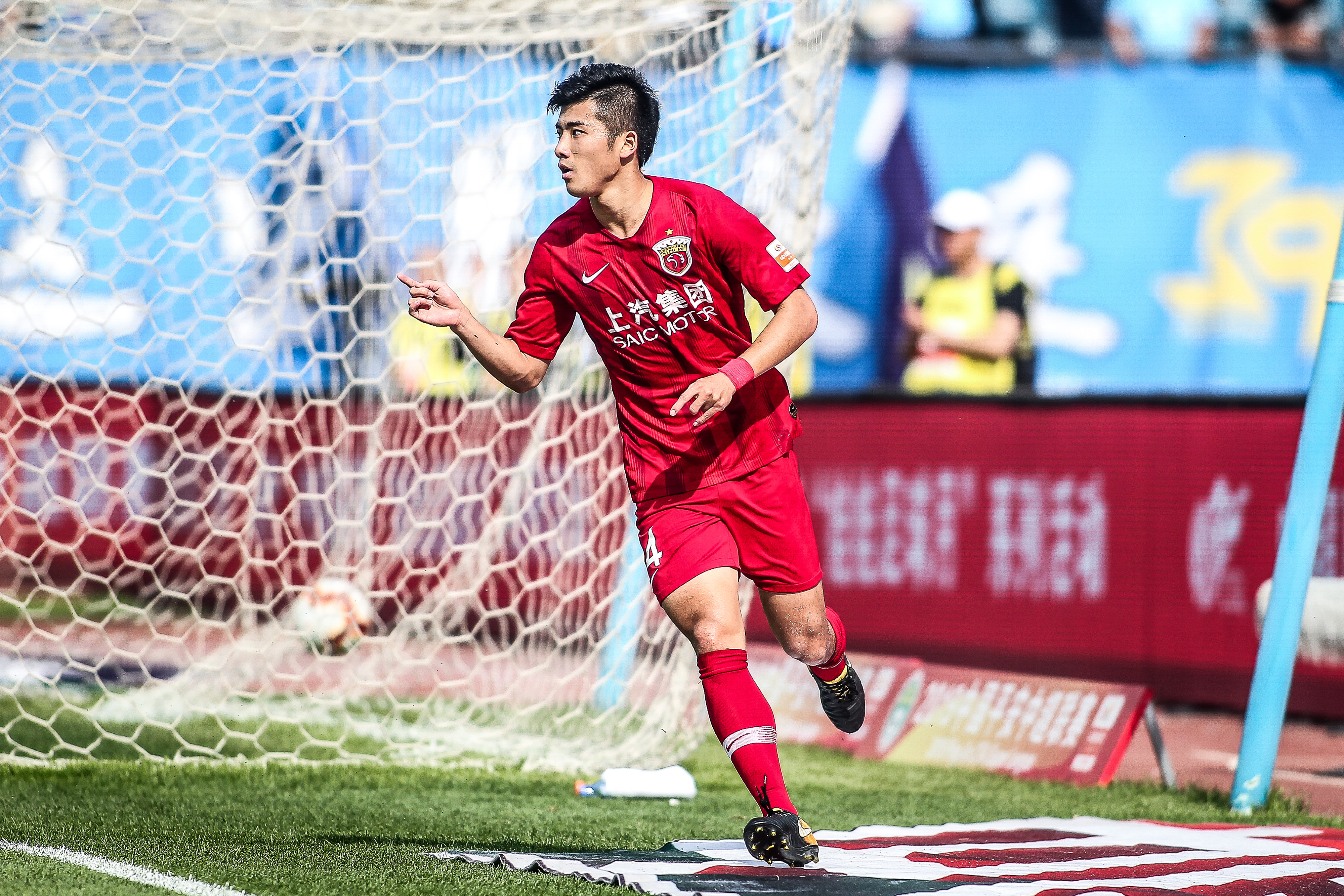 世欧预战报：格雷戈里奇替补救主，奥地利1-1波黑直通世界杯（世预赛欧区战报：格雷戈里奇替补建功，奥地利1-1波黑锁定正赛席位）