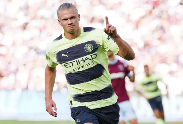 斯科尔斯：梅努在英超每次都是替补出场