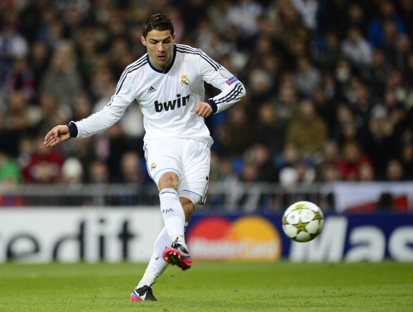 国足热身赛小胜沙特展现新阵容（新阵容亮相，国足热身赛小胜沙特）