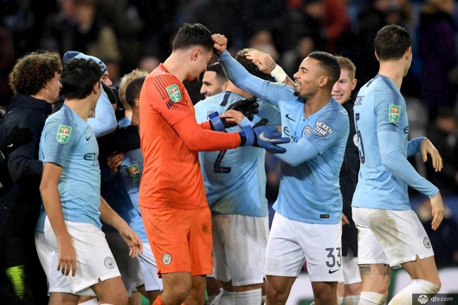 【欧冠】——心疼阿隆索，哪里都是曼城（欧冠：替阿隆索心酸，满眼尽是曼城）