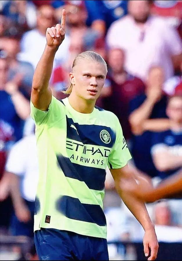 官方：中超国内球员顶薪500万 外援顶薪300万欧 赢球奖不超300万